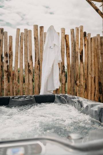 Gîte pour 2 personnes, avec jardin et jacuzzi à Englesqueville-la-Percée