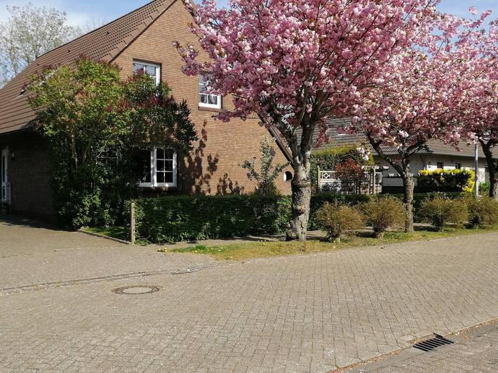 Ferienwohnung für 2 Personen, mit Balkon und Terrasse sowie Garten in Großheide