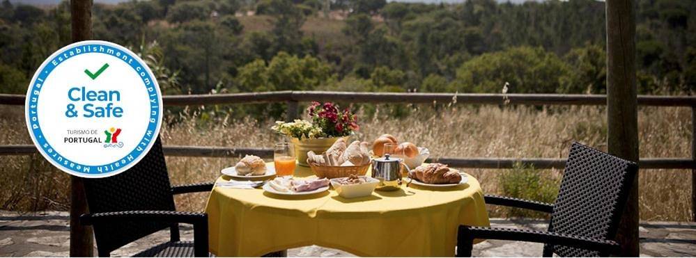 Location de vacances pour 3 personnes, avec terrasse ainsi que vue et piscine, animaux acceptés à Vila Nova de Milfontes - 3