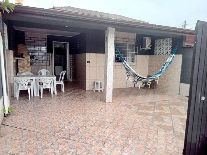 Casas e apartamentos de temporada para 6 pessoas, adaptado a crianças em Pontal do Paraná