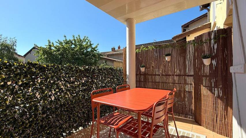 Gîte pour 6 personnes, avec terrasse à Belleville - 4