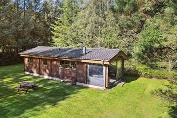 Ferienhaus für 4 Personen, mit Garten und Terrasse in Kølkær