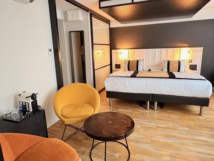 Hôtel pour 2 personnes, avec terrasse dans Office De Tourisme De La Rochelle