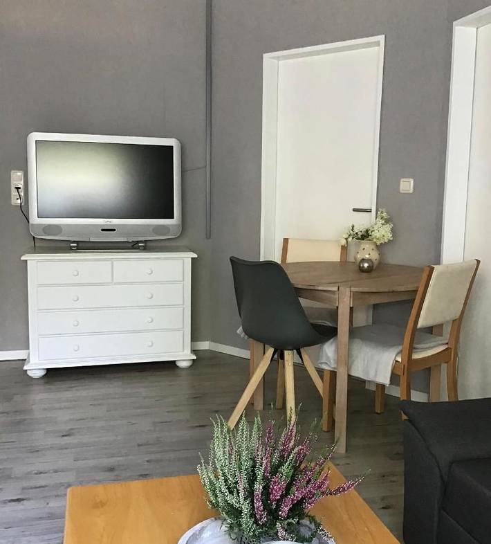 Ferienwohnung für 3 Personen, mit Garten und Ausblick