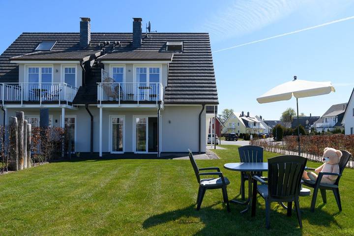 Ferienwohnung für 4 Personen, mit Garten in Börgerende-Rethwisch