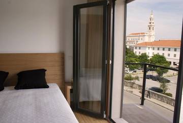 Maison d’hôte pour 3 personnes, avec balcon et vue à Fátima