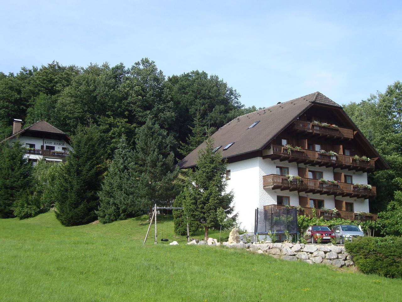 Ganze Ferienwohnung, Ferienwohnungen Haus Bianca und Sterngut - Appartment 1-3 Personen in Salzkammergut-Berge, Unterach am Attersee
