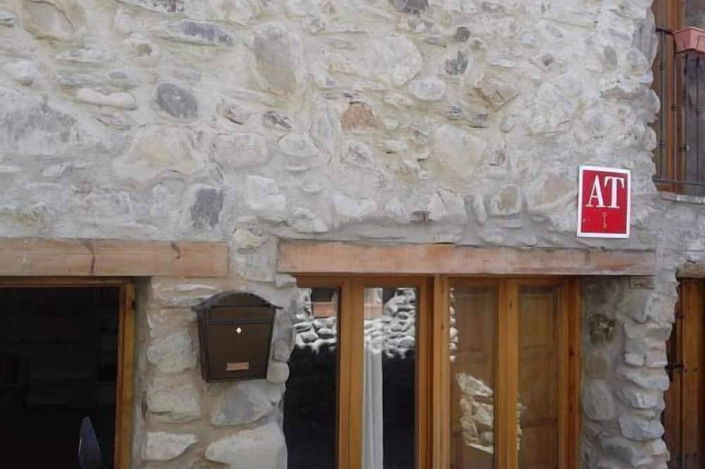 Casa rural (alquiler íntegro) El Rincon de Zaldierna para 4 personas in Ezcaray, Valdezcaray