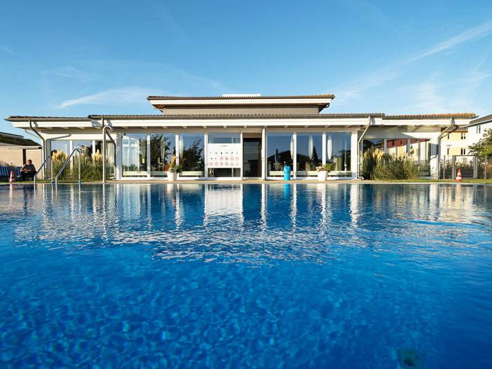 Ferienwohnung für 2 Personen, mit Kinderpool und Sauna sowie Balkon in der Wohlenberger Wiek - 4