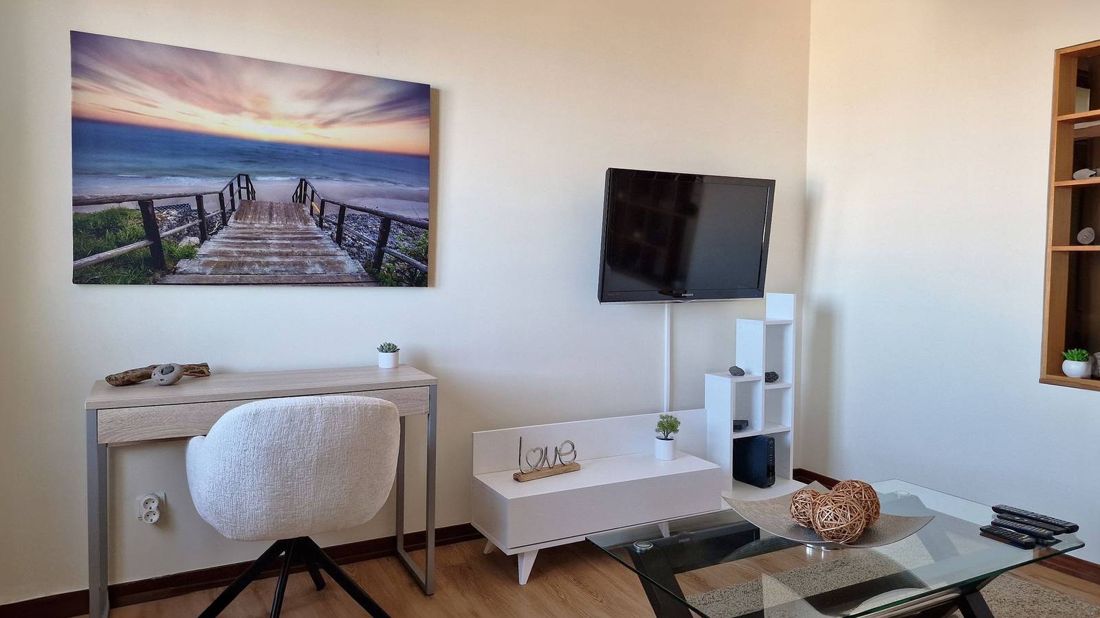 Ganze Wohnung, Ferienwohnung für 4 Personen mit Meerblick in Câmara de Lobos, Madeira