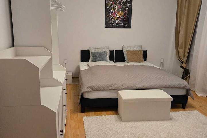 Ferienwohnung für 6 Personen in Basel