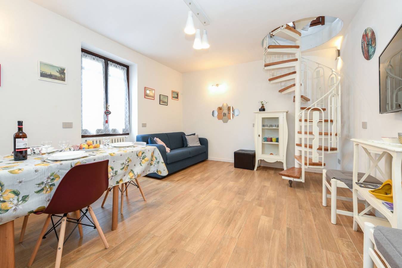 Ganze Wohnung, Casa Valentina a Moniga By Bookinggardalake in Moniga del Garda, Gardasee-Berge