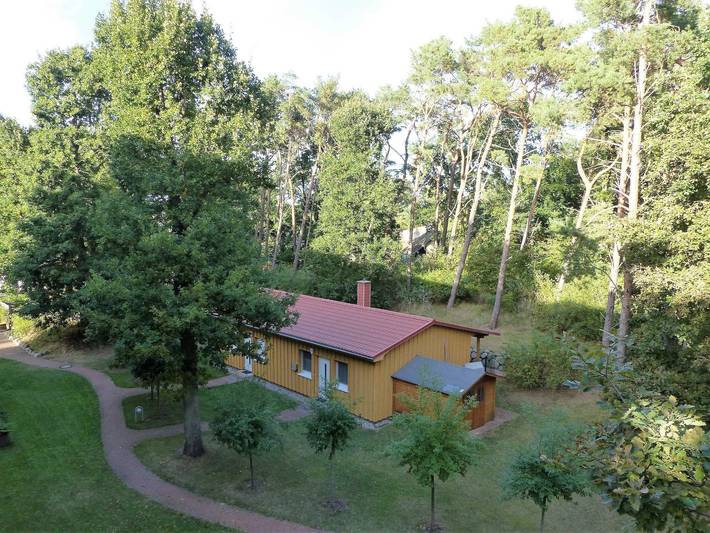 Ferienpark für 4 Personen, mit Terrasse und Garten in Zempin