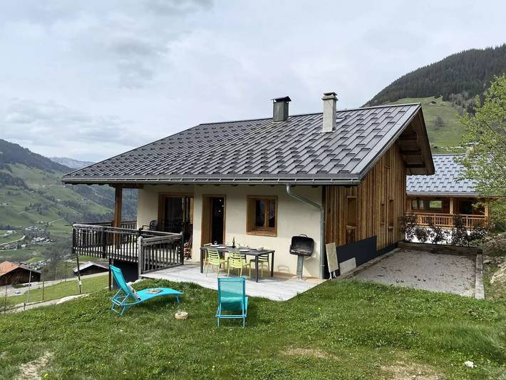 Casa rural para 10 personas, con balcón y vistas - 1