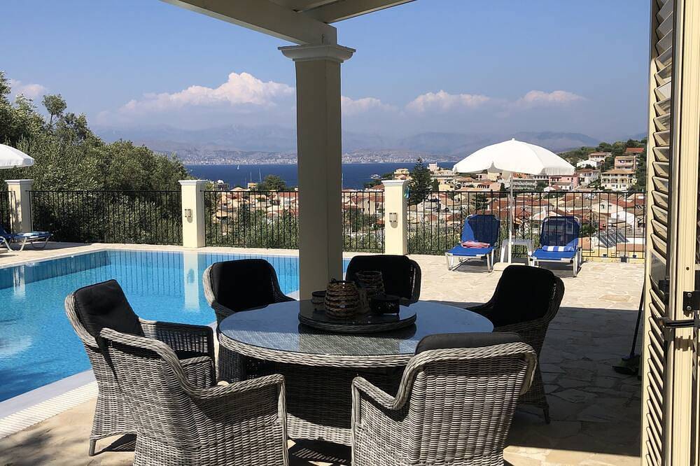 Villa for 6 People in Kassiopi, Corfu