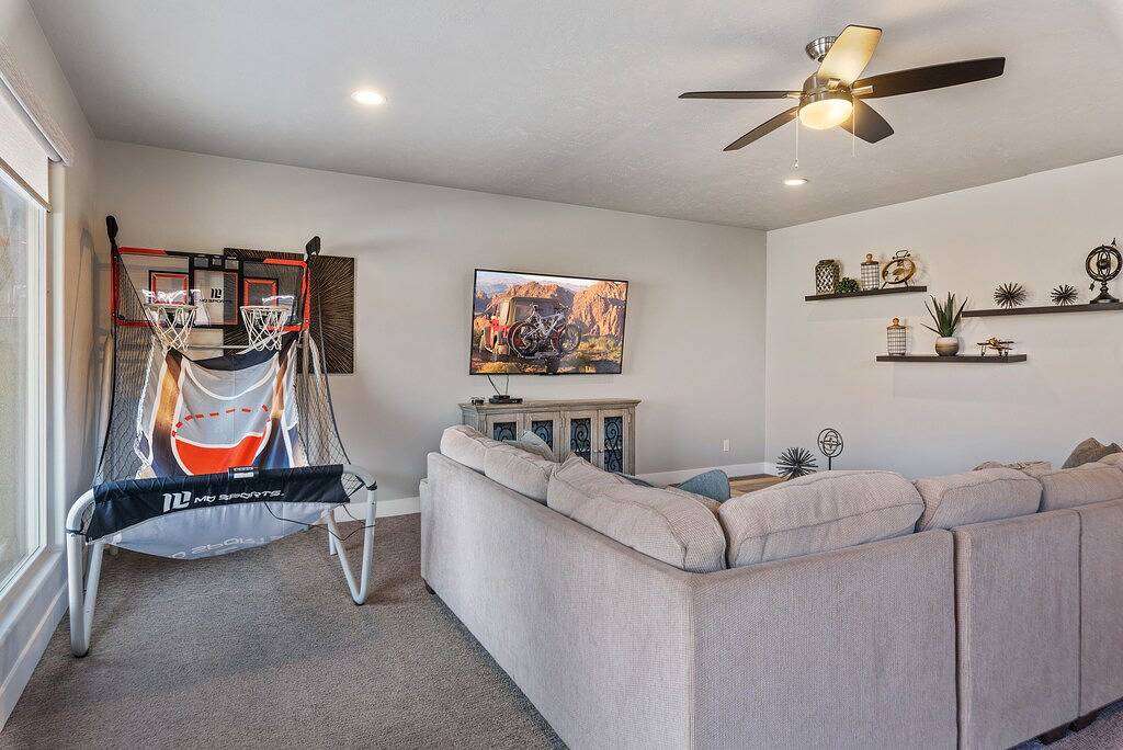 Abenteuer erwartet # 81 - Wunderschöne 4 Bd / 6 Bäder / 12/4 Master Suiten in Santa Clara (UT), Zion Nationalpark