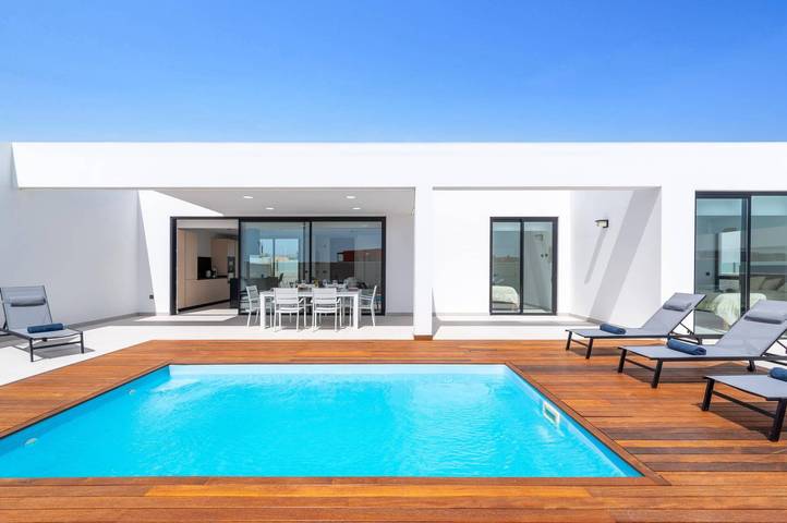 Villa voor 6 personen, met Tuin in Las Salinas