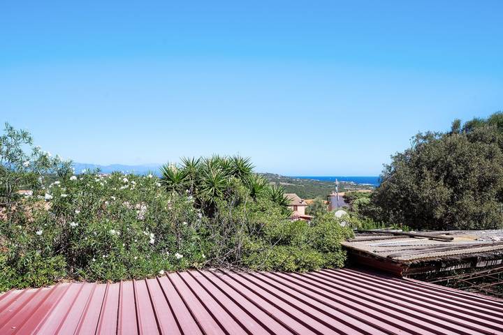 Entire apartment, Apartment 'Sea View Accommodation with Garden' with Sea View, Private Terrace and Private Garden in Ruoni, Santa Teresa Gallura (Municipality)