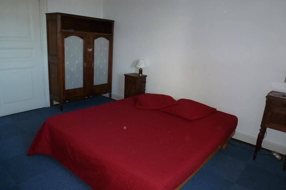 Entire apartment, Colmar, charming apartment in maison de maître***. in Colmar, Colmar region