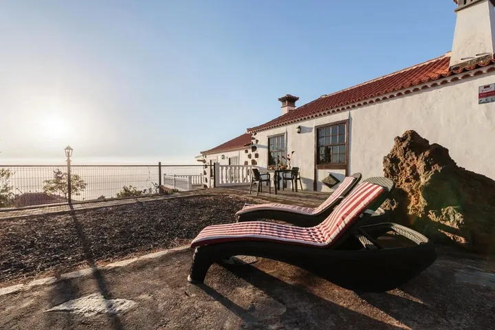 Casa rural para 4 personas, con vistas y jardín, Familias con niños - 1
