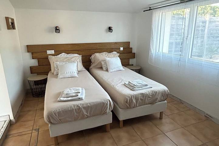 Gîte pour 4 personnes, avec piscine ainsi que jardin et terrasse, animaux acceptés à Monnières - 4