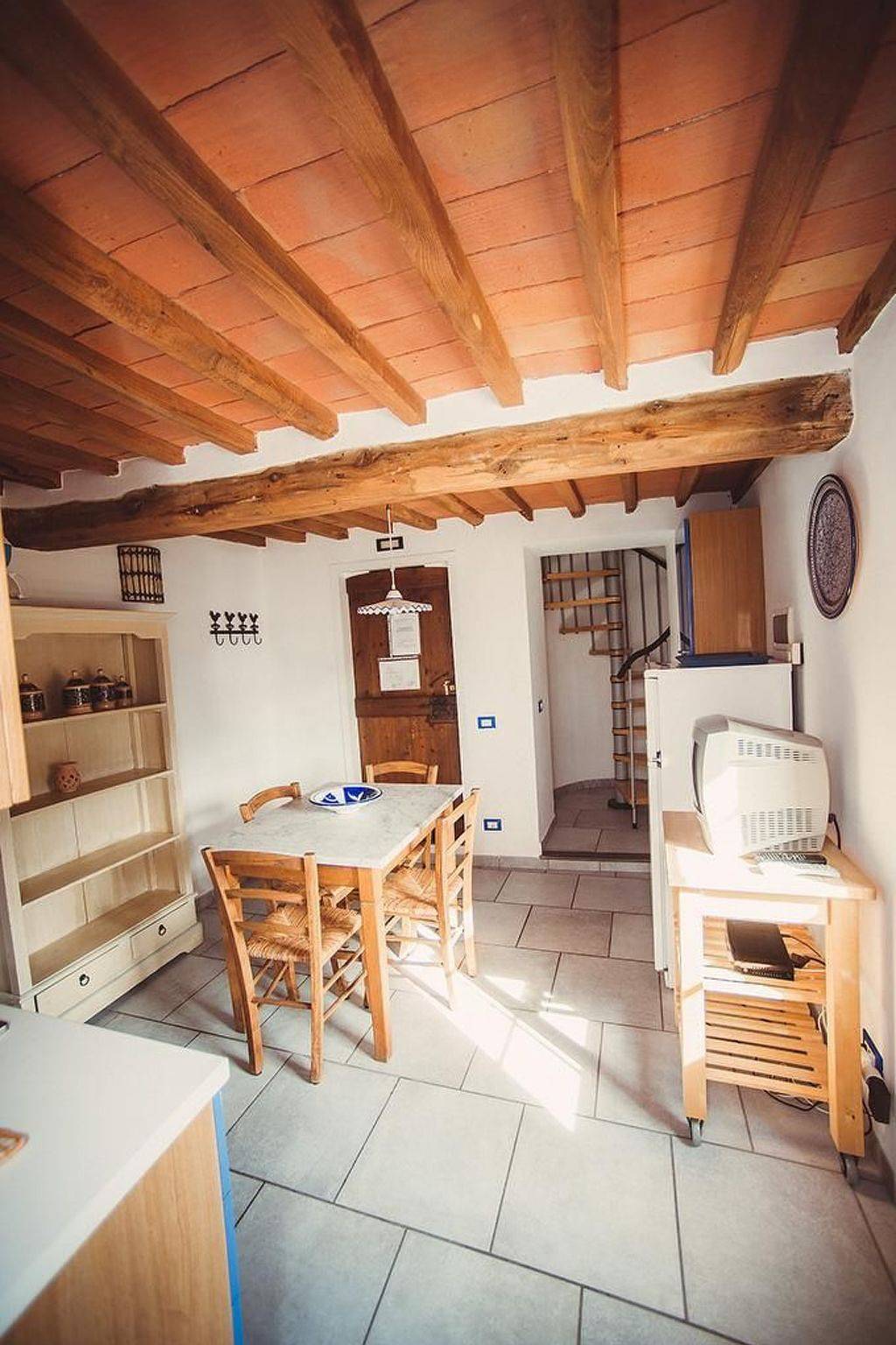 Appartement entier, Wohnung 'Settimo Cielo7' mit Schwimmbad in Massa (Italie), Riviera Italienne