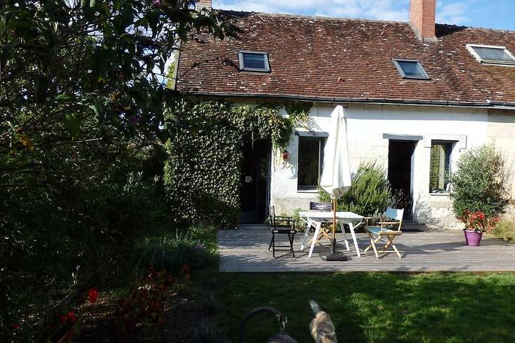 Gîte pour 4 personnes, avec Terrasse et Jardin à Saint-Georges-sur-Cher