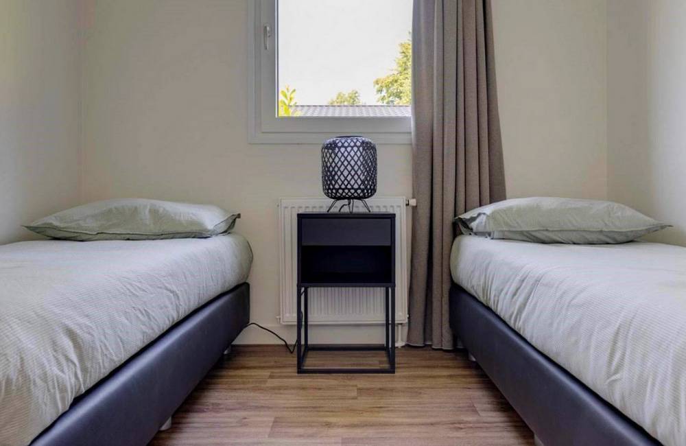 Vakantiepark Molenvelden — Bosrandvilla comfort | 6 people in Veldhoven, North Brabant