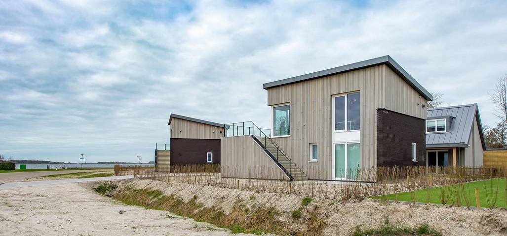 Ferienhaus für 6 Personen, mit Balkon und Balkon/Terrasse sowie Terrasse in Noord-Beveland