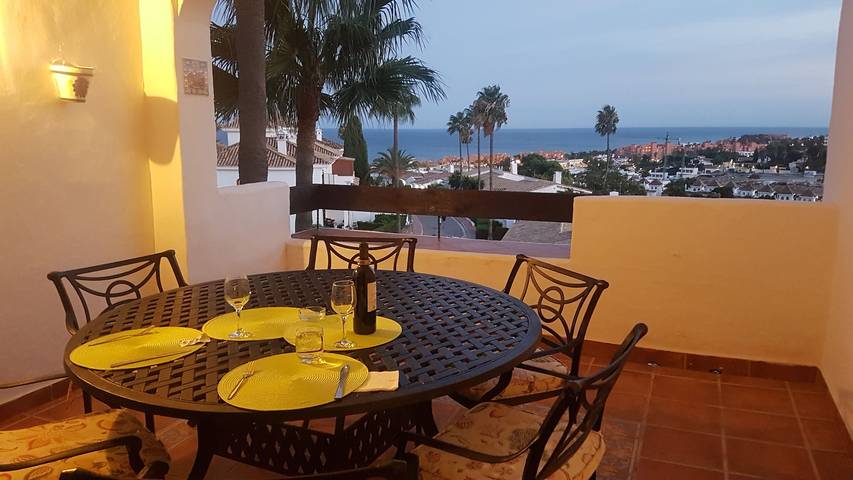 Ferienwohnung für 4 Personen, mit Meerblick und Balkon/Terrasse in Manilva - 2