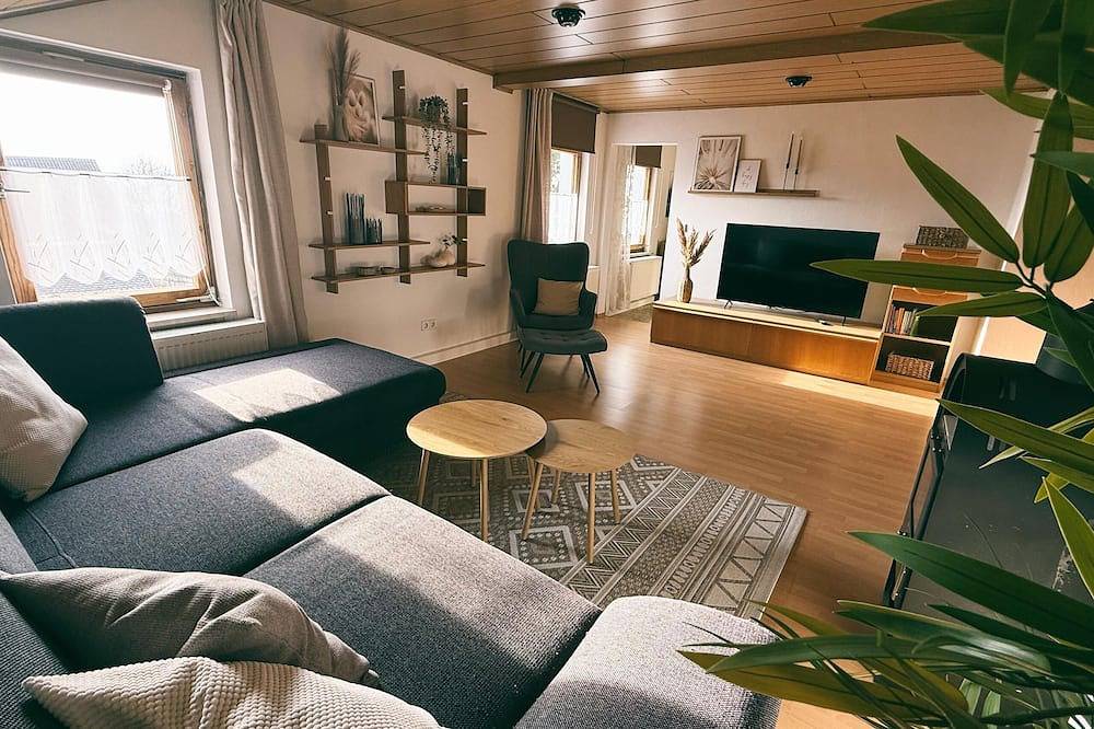 Ganze Wohnung, Naturnahe Ferienwohnung 58qm in Tiefenbach, Ostbayern