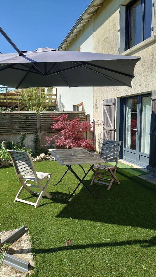 Gîte pour 3 personnes, avec Terrasse et Jardin à Bressuire - 4