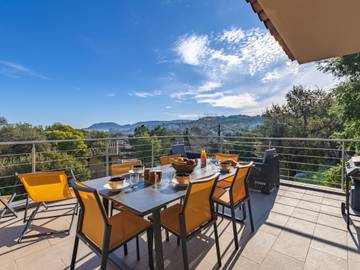 Ferienhaus für 6 Personen, mit Ausblick und Garten sowie Terrasse in Porto-Vecchio