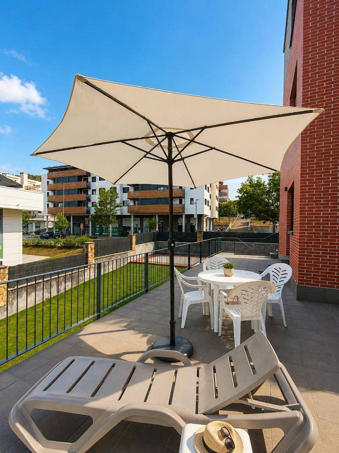 Apartamento de vacaciones para 4 personas, con jardín y vistas - 1