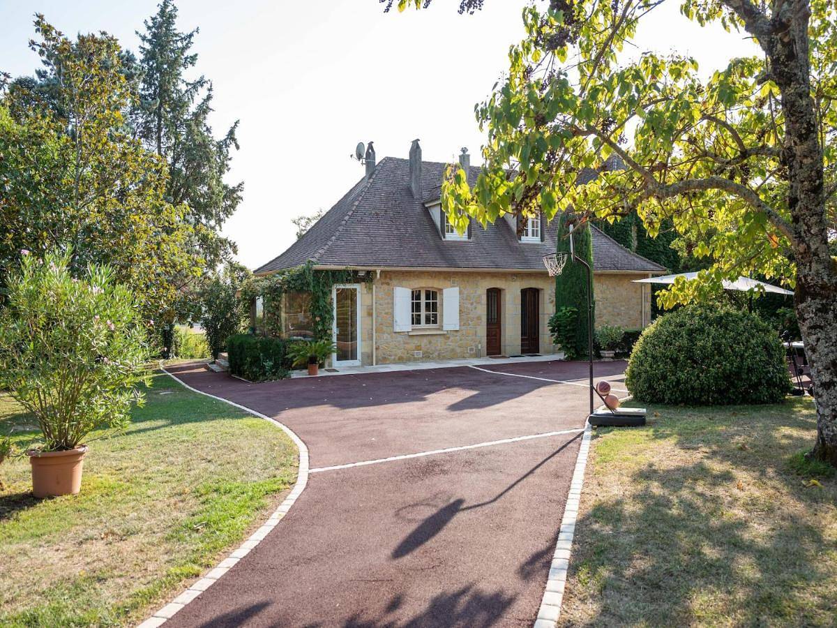Four-Bedroom Villa in Vélines, Périgord Pourpre