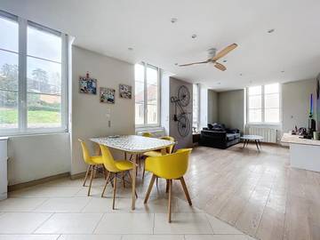 Gîte pour 7 personnes à L'Arbresle