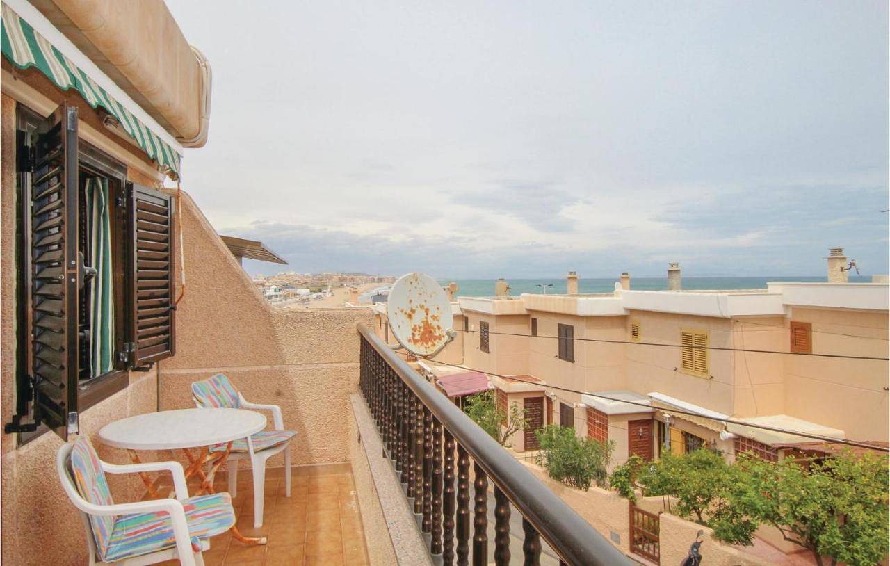 Cozy Home In Torrevieja With House Sea View in Playa de Cabo Cervera (La Mata), Torrevieja