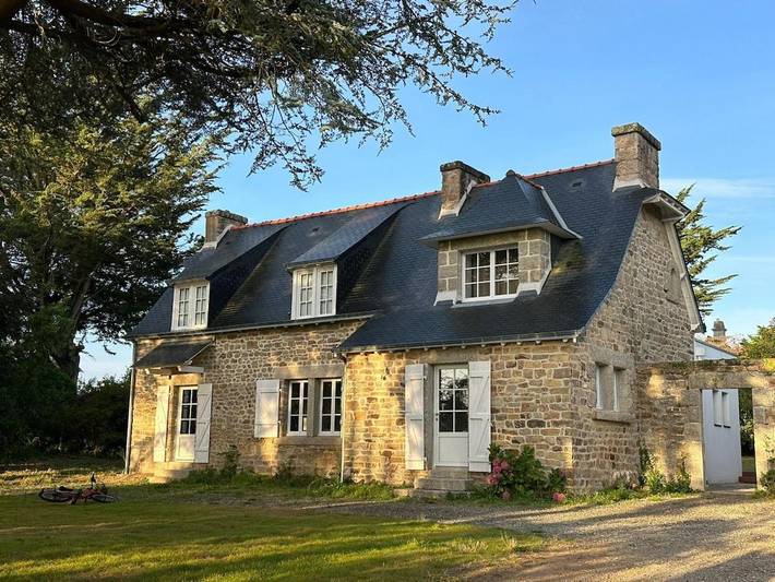 Location de vacances pour 10 personnes, avec terrasse dans Port Manec’h