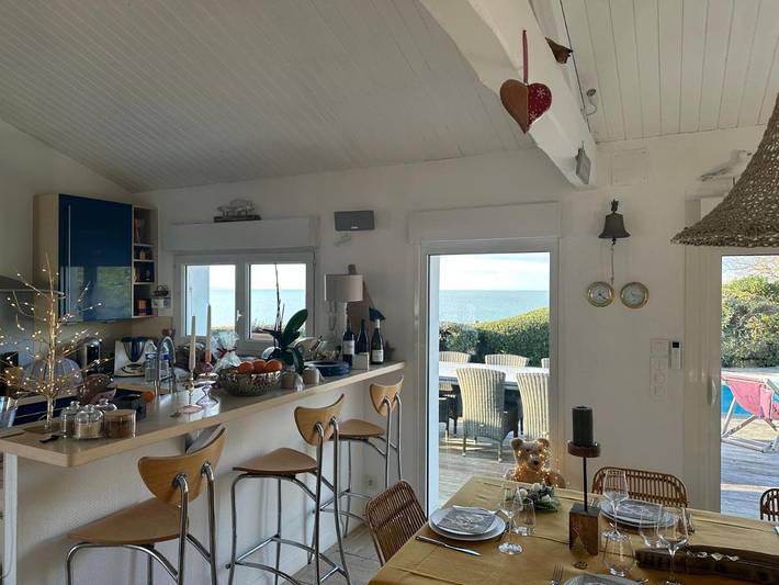 Location de vacances pour 8 personnes, avec piscine ainsi que jardin et vue à L'Houmeau - 3