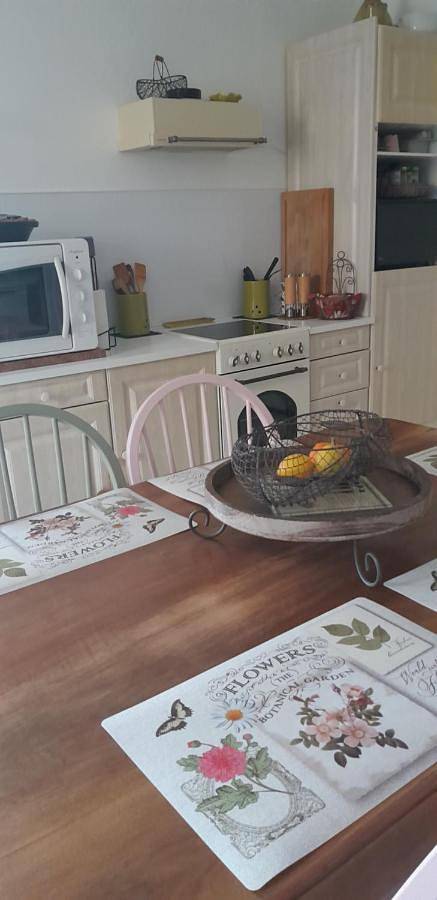 Maison d’hôte pour 2 personnes, avec jardin ainsi que terrasse et vue, animaux acceptés dans Parc naturel régional des Grands Causses - 4