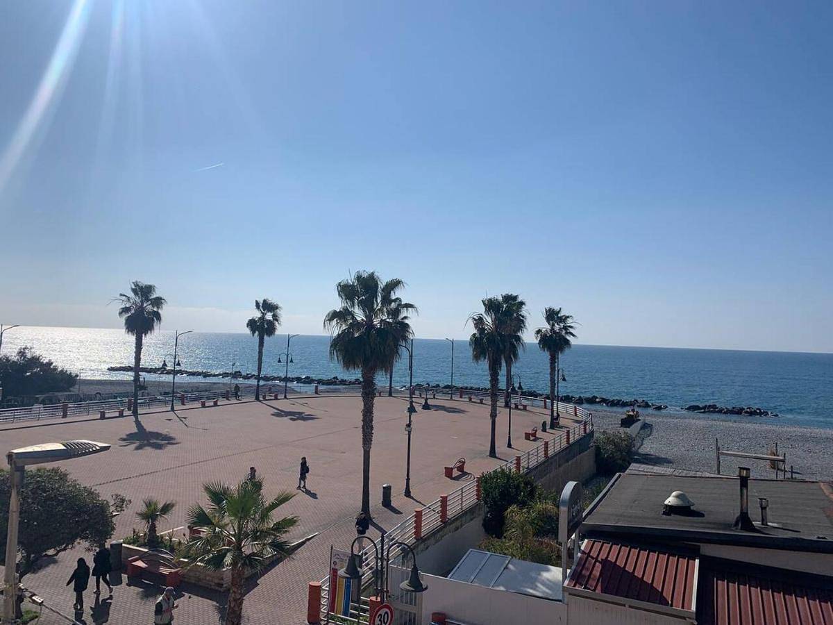 Casa Vale fronte mare in Ventimiglia (Stadt), Ventimiglia