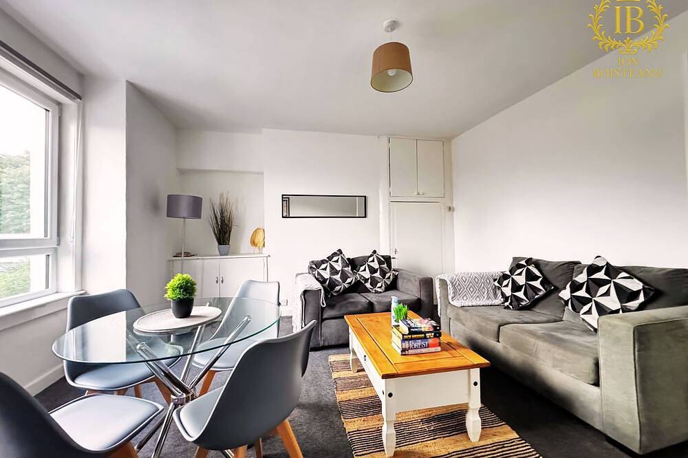 Ganze Wohnung, Cosy Apartment In Great Gourock Location in Gourock, Inverclyde