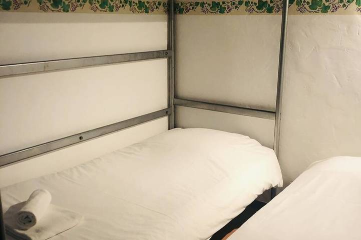 Chambre d’hôte pour 4 personnes, avec jardin et piscine à Fontaine-de-Vaucluse - 2