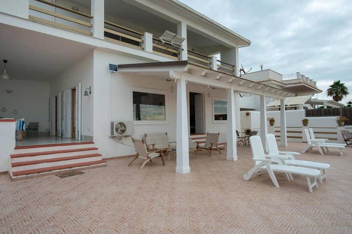 Location de vacances pour 8 personnes, avec jardin et vue à Porto Empedocle - 4