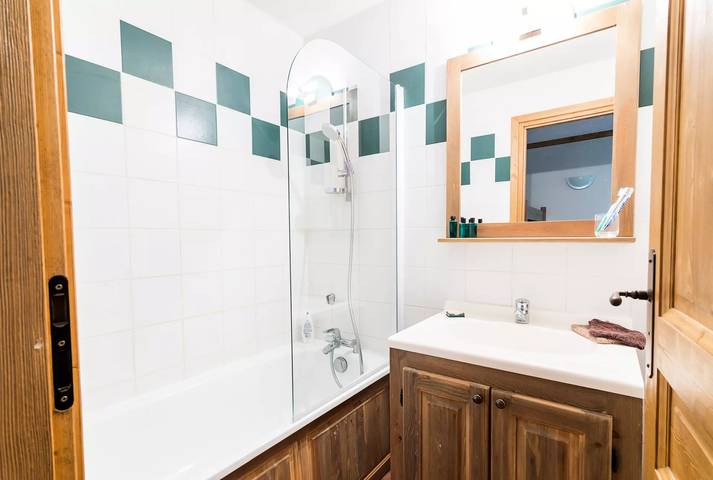 Entire studio, Studio mezzanine - 4 people in Bessans, Saint-Jean-de-Maurienne region