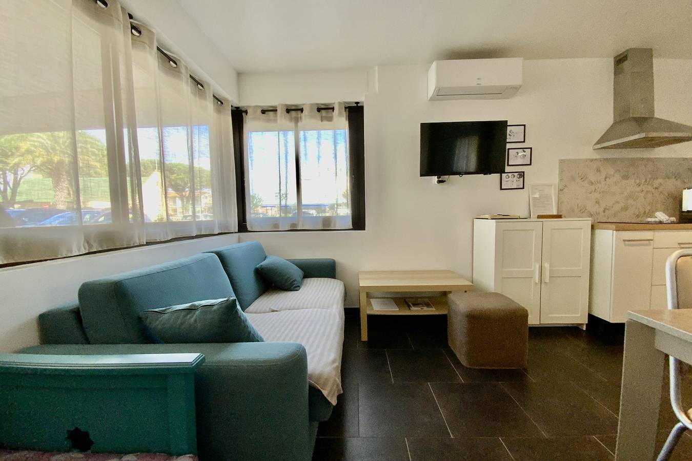 Appartement entier, Le Farniente - Appartement rez-de-chaussée dans résidence face à la plage in Le Grau-du-Roi, Côte d'Améthyste