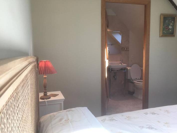 Location de vacances pour 2 personnes, avec piscine ainsi que vue et jardin à Augan - 3