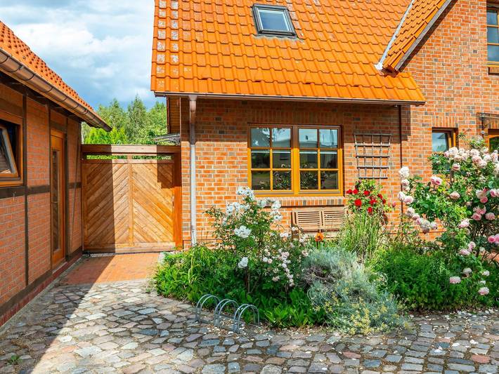 Ferienwohnung für 4 Personen, mit Terrasse und Garten in der Wohlenberger Wiek