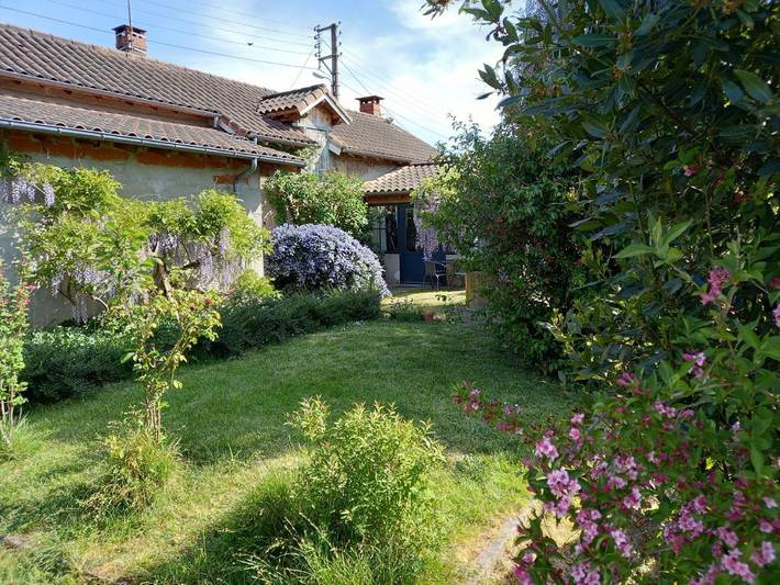 Location de vacances pour 6 personnes, avec vue et jardin à Montauban - 2
