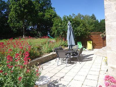 Gîte pour 5 personnes, avec terrasse et jardin dans le Cantal - 4